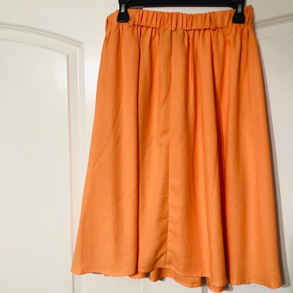 Classic ModCloth Midi Skirt - Picture 3 of 4